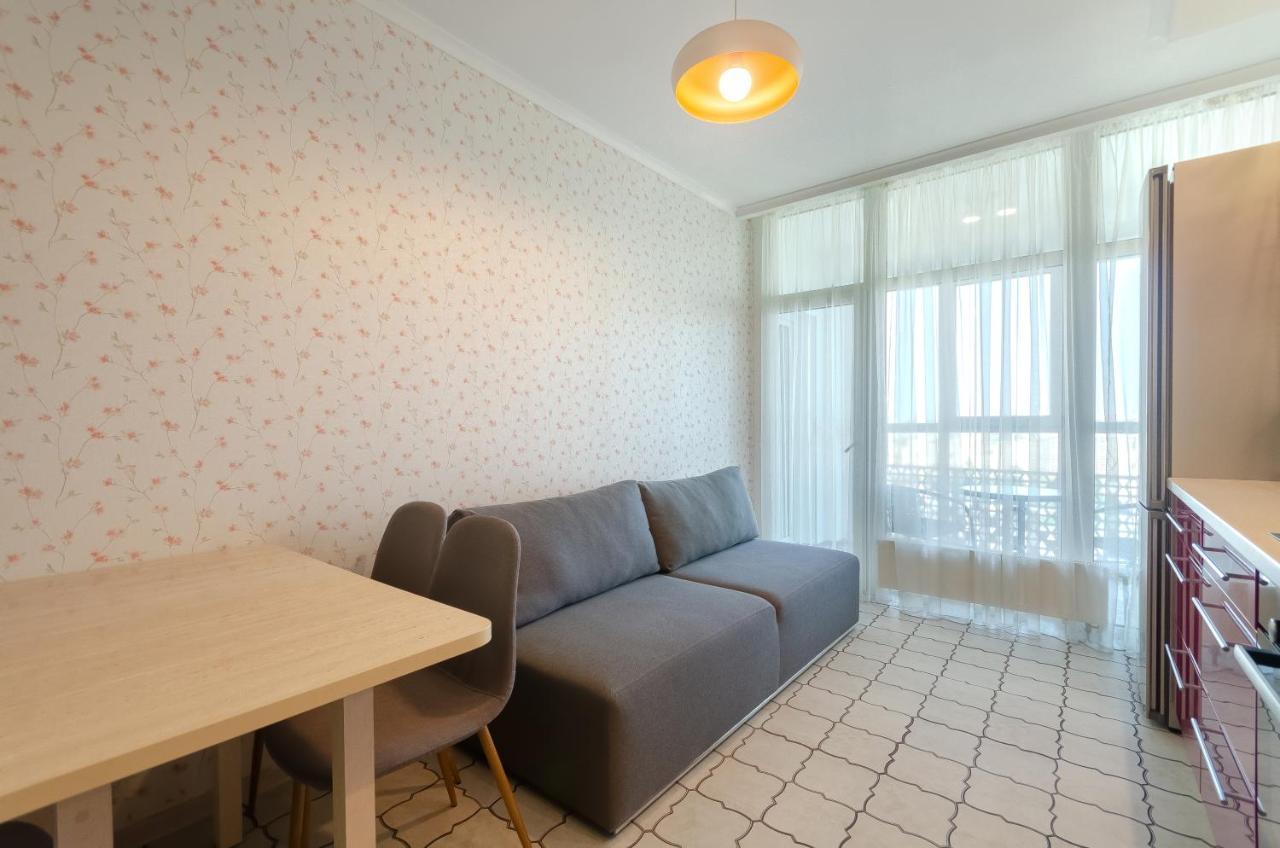 Petrovdom 41B-59B-90B-77B Stunning City View Apartments At Rc Kvartet, Central Railway Station Kiev Exterior foto