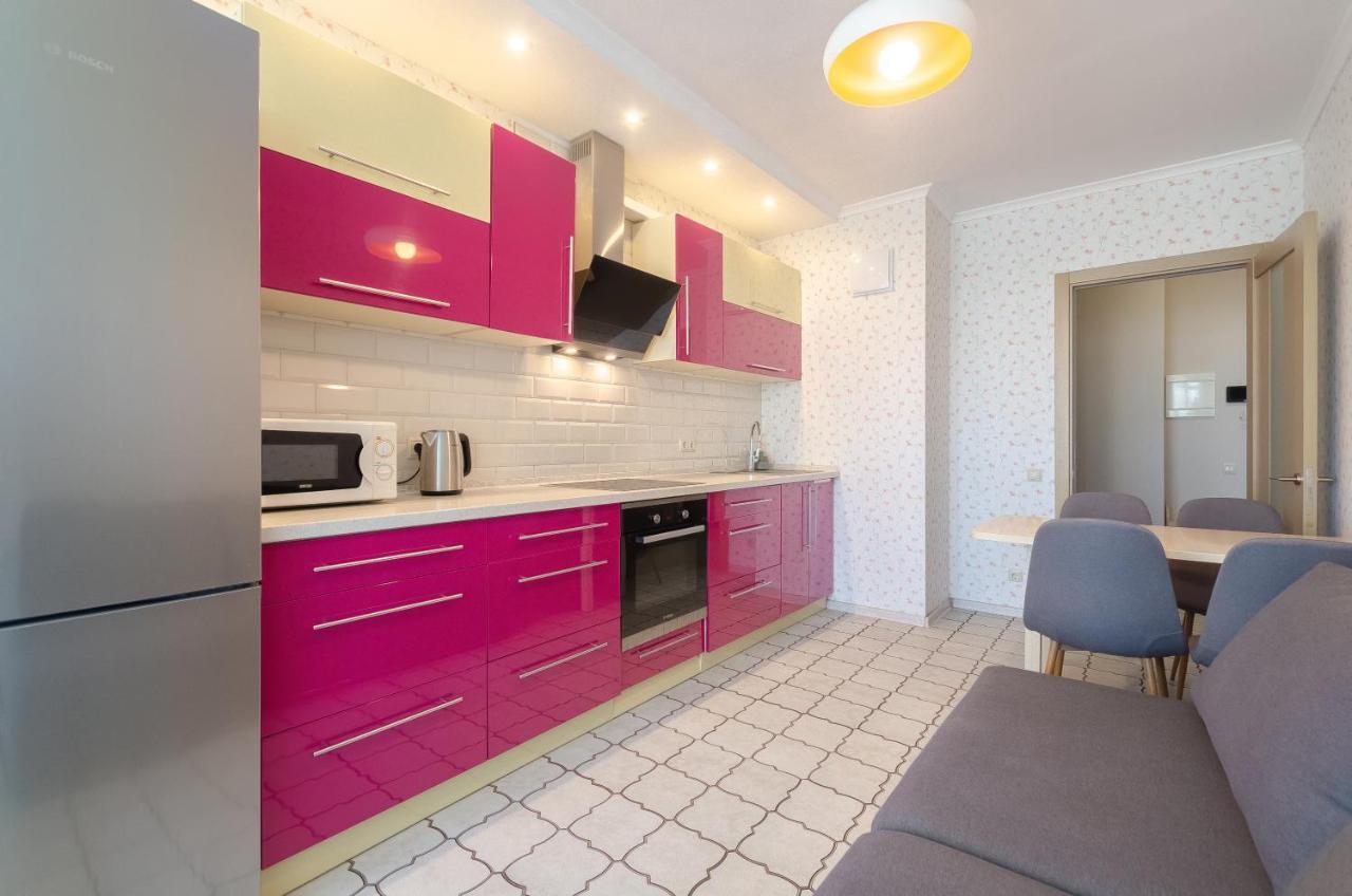 Petrovdom 41B-59B-90B-77B Stunning City View Apartments At Rc Kvartet, Central Railway Station Kiev Exterior foto