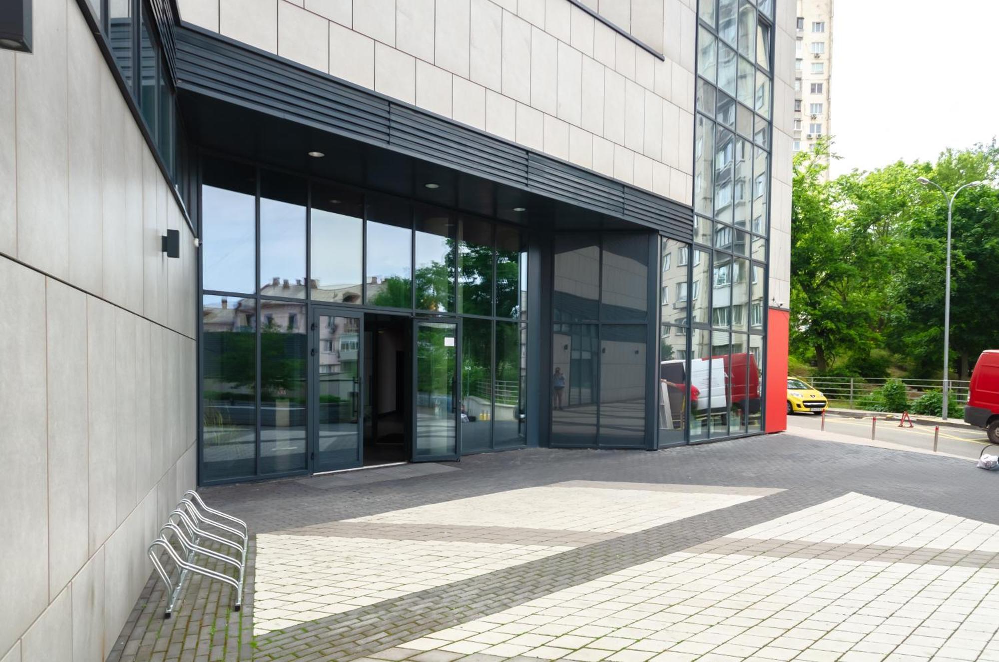 Petrovdom 41B-59B-90B-77B Stunning City View Apartments At Rc Kvartet, Central Railway Station Kiev Exterior foto
