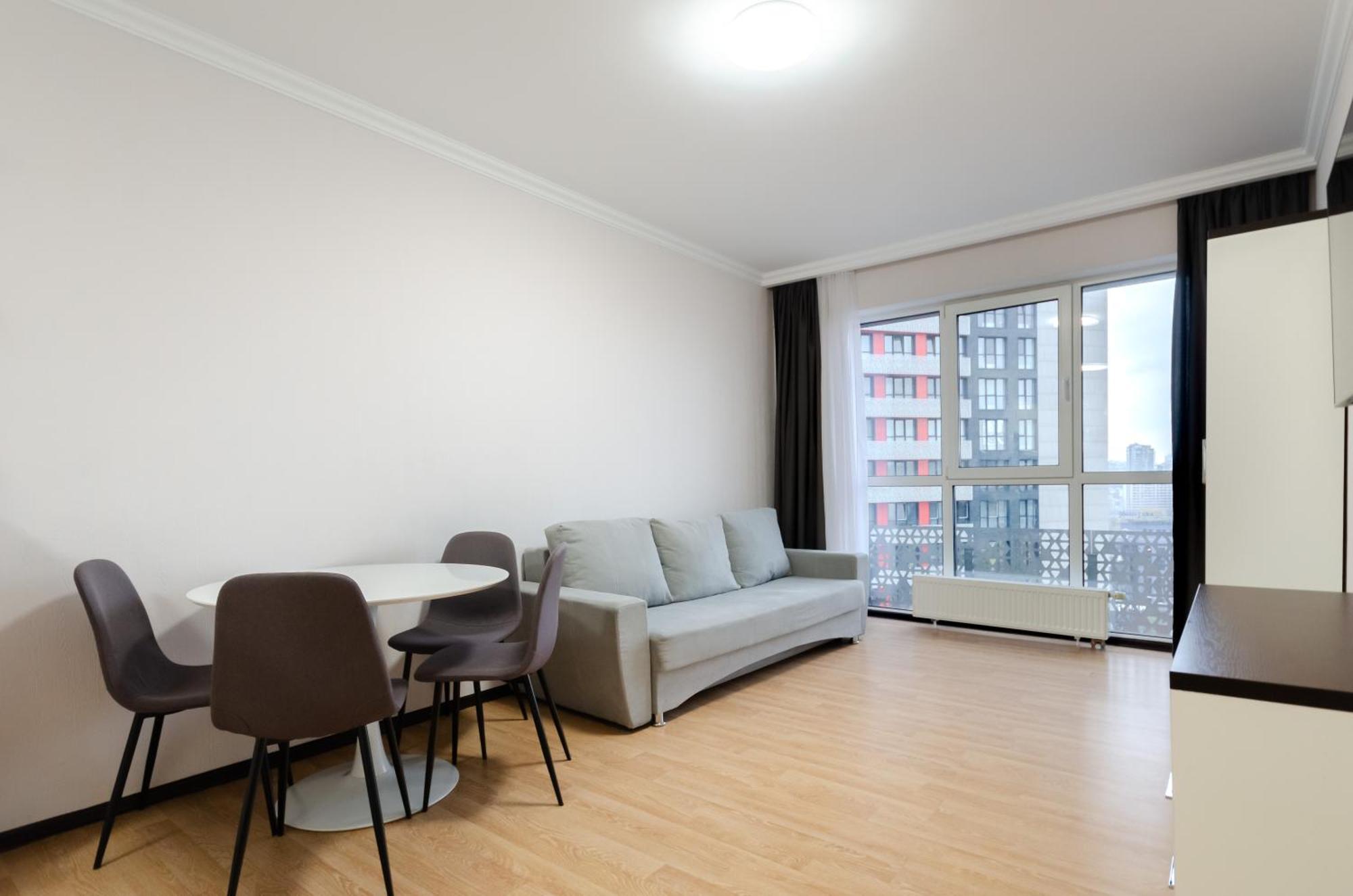 Petrovdom 41B-59B-90B-77B Stunning City View Apartments At Rc Kvartet, Central Railway Station Kiev Exterior foto