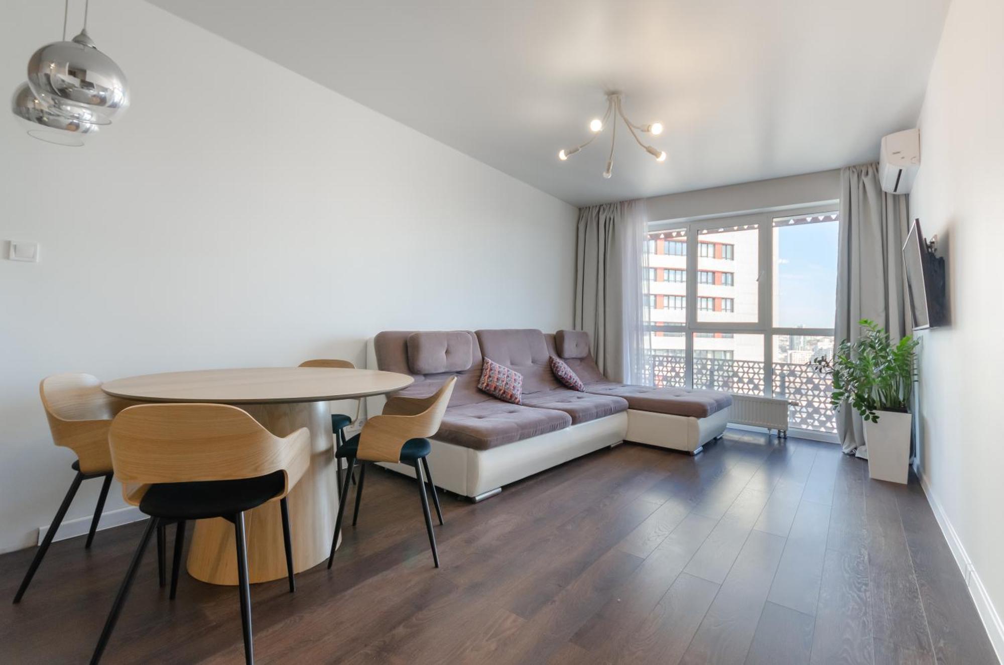Petrovdom 41B-59B-90B-77B Stunning City View Apartments At Rc Kvartet, Central Railway Station Kiev Exterior foto