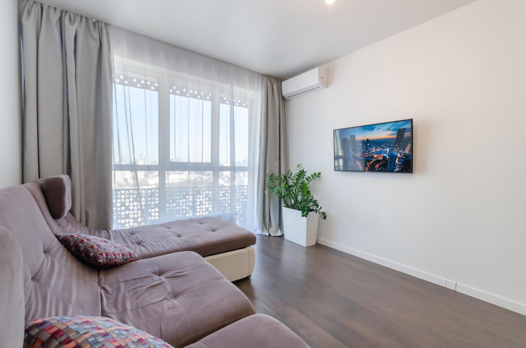 Petrovdom 41B-59B-90B-77B Stunning City View Apartments At Rc Kvartet, Central Railway Station Kiev Exterior foto